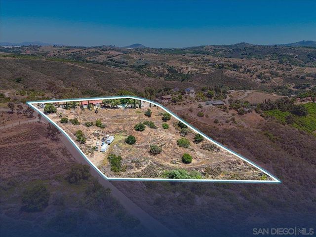31659 61 Rocking Horse Rd, Escondido, CA 92026