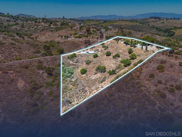 31659 61 Rocking Horse Rd, Escondido, CA 92026