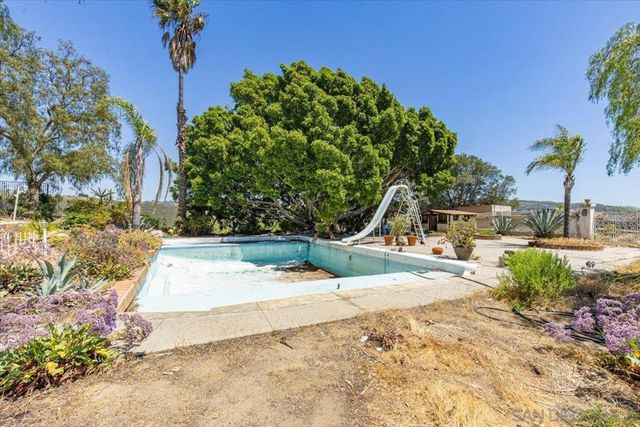 31659 61 Rocking Horse Rd, Escondido, CA 92026