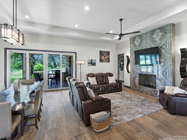 661 Inner Path, New Braunfels, TX 78132