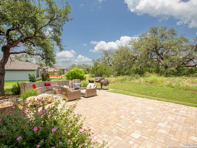 661 Inner Path, New Braunfels, TX 78132