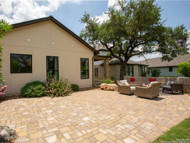 661 Inner Path, New Braunfels, TX 78132