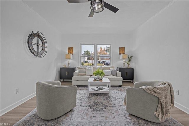 510 Creekwood DR, Chesapeake, VA 23323