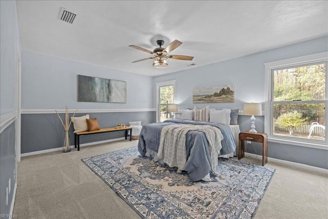 510 Creekwood DR, Chesapeake, VA 23323