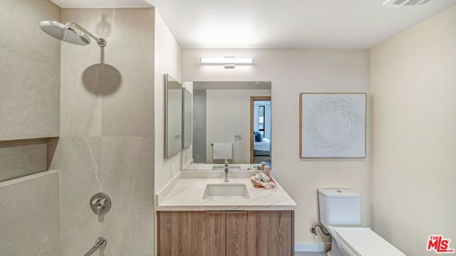 1257 N Detroit Street 302, West Hollywood, CA 90046