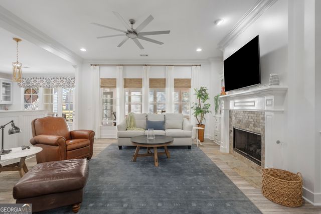 1050 Mountain View Way, Pine Mountain, GA 31822