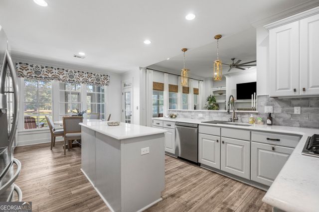 1050 Mountain View Way, Pine Mountain, GA 31822