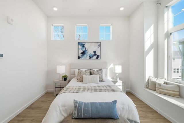 535 San Lorenzo Terrace 1, Sunnyvale, CA 94085