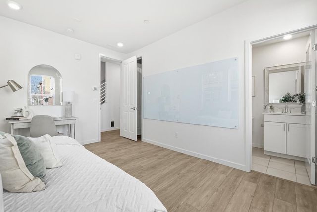 535 San Lorenzo Terrace 1, Sunnyvale, CA 94085