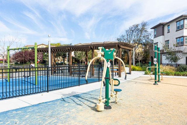 535 San Lorenzo Terrace 1, Sunnyvale, CA 94085