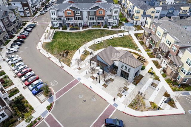 535 San Lorenzo Terrace 1, Sunnyvale, CA 94085