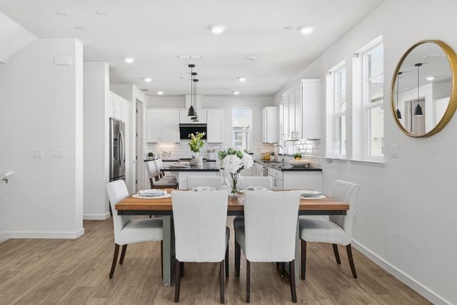 535 San Lorenzo Terrace 1, Sunnyvale, CA 94085