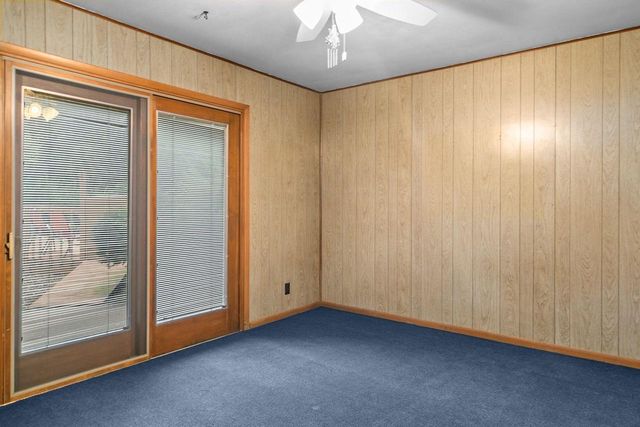 110 WOODSIDE COURT, Neenah, WI 54956