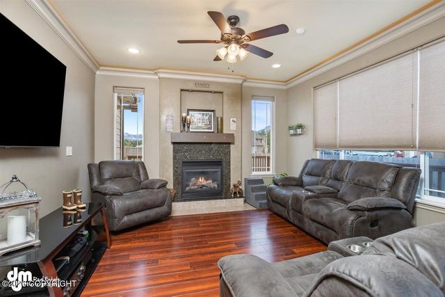 5670 E Fetlock Drive, Wasilla, AK 99654