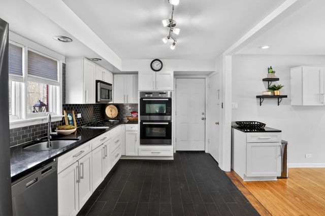 20869 Greenwood Drive, Olympia Fields, IL 60461