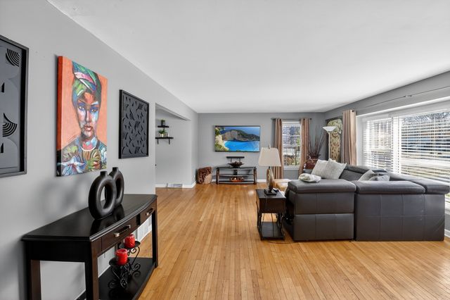 20869 Greenwood Drive, Olympia Fields, IL 60461