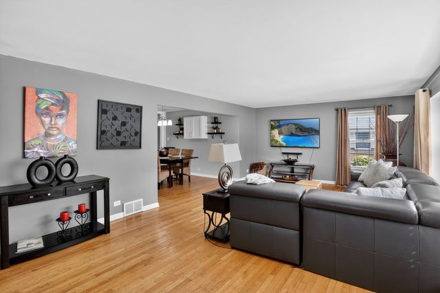 20869 Greenwood Drive, Olympia Fields, IL 60461