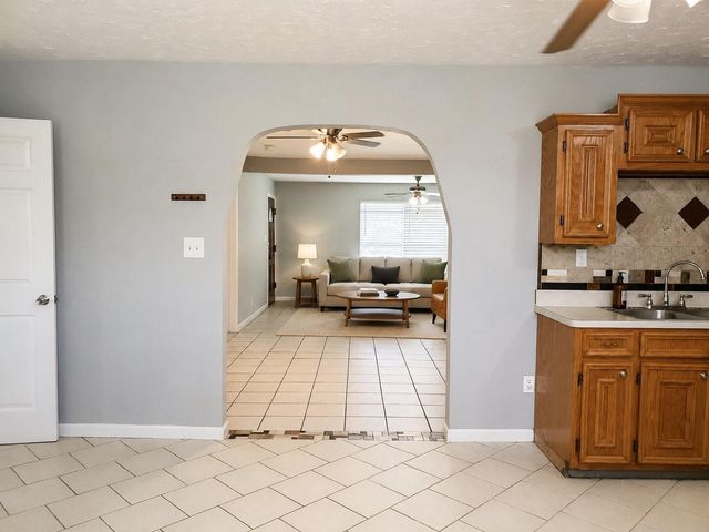 3020 Sagebrush Drive, Houston, TX 77093