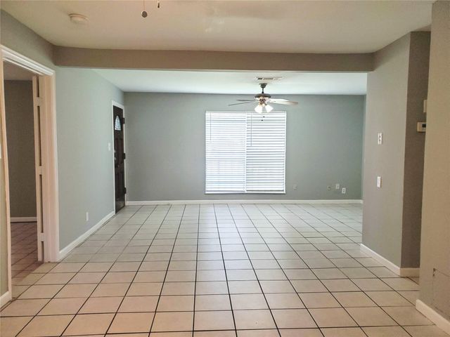 3020 Sagebrush Drive, Houston, TX 77093