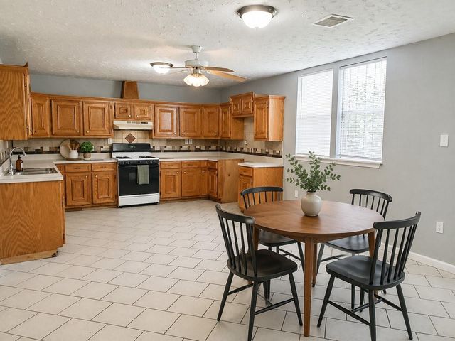 3020 Sagebrush Drive, Houston, TX 77093