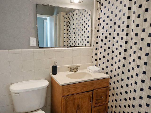 3020 Sagebrush Drive, Houston, TX 77093