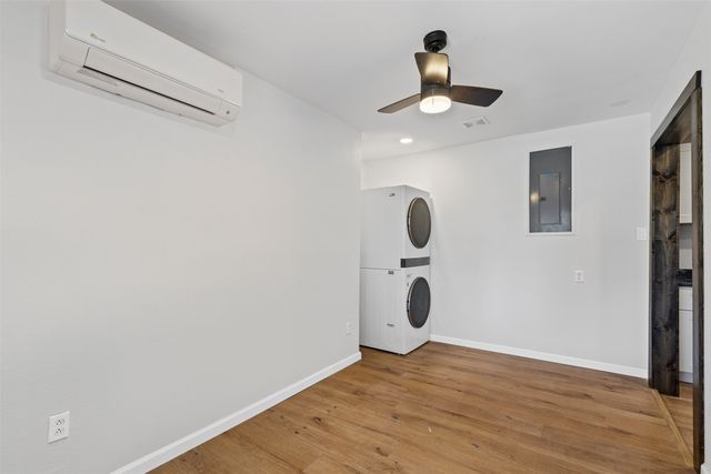 902 Turner Street, Cleburne, TX 76033