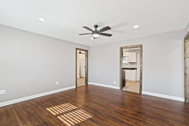 902 Turner Street, Cleburne, TX 76033