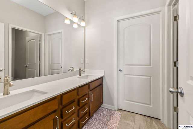 7010 N 154 Street, Bennington, NE 68007