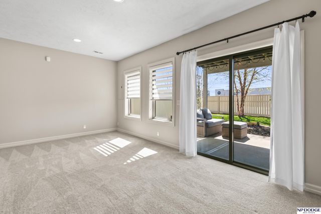 7010 N 154 Street, Bennington, NE 68007