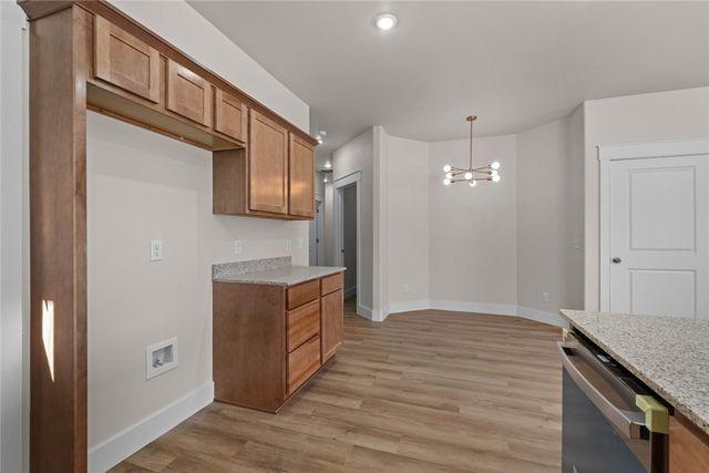 880 Snyder Springs Loop, Watts, OK 74964