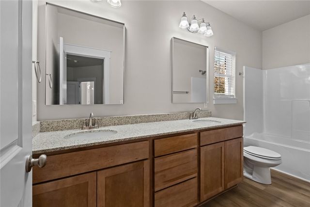 880 Snyder Springs Loop, Watts, OK 74964