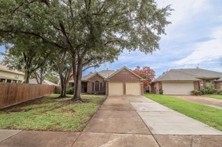 17803 Inland Oaks Drive, Richmond, TX 77407