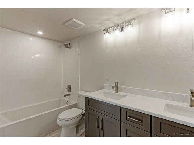 3512 Wyandot St, Denver, CO 80211