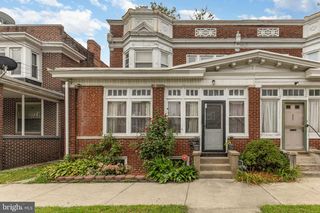 2224 GREEN ST, Harrisburg, PA 17110