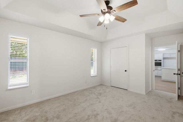 215 Cherry Street, Weatherford, TX 76086