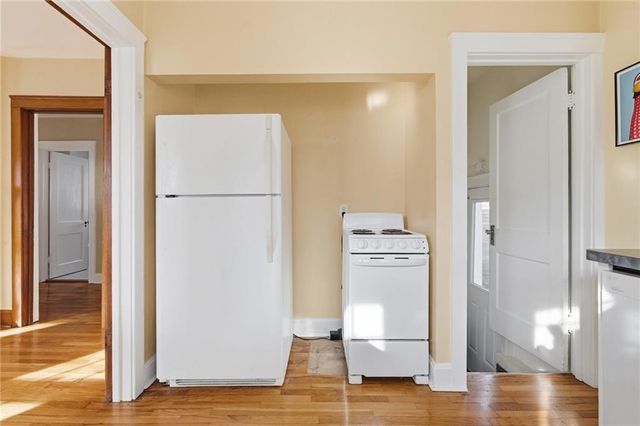 2028 New Hampshire Street, Lawrence, KS 66046