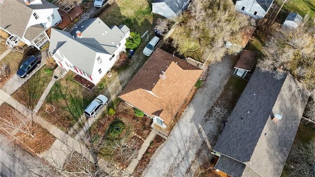 2028 New Hampshire Street, Lawrence, KS 66046