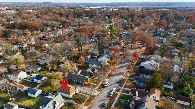 2028 New Hampshire Street, Lawrence, KS 66046