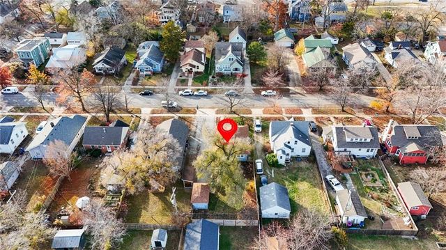 2028 New Hampshire Street, Lawrence, KS 66046