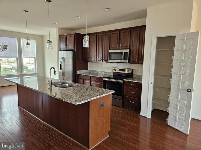 178 SOLARA DR, Winchester, VA 22602