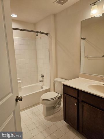 178 SOLARA DR, Winchester, VA 22602