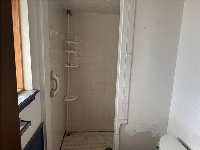 128 SW 6th Street, Moore, OK 73160