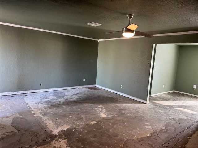 128 SW 6th Street, Moore, OK 73160