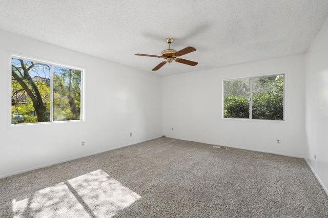 9817 Sage Hill, Escondido, CA 92026