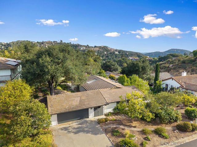 9817 Sage Hill, Escondido, CA 92026