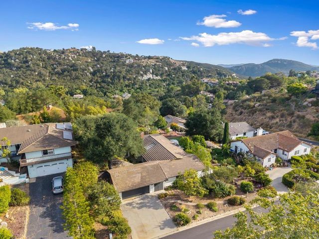 9817 Sage Hill, Escondido, CA 92026