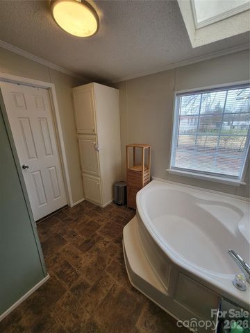 6532 Kidville Road, Denver, NC 28037