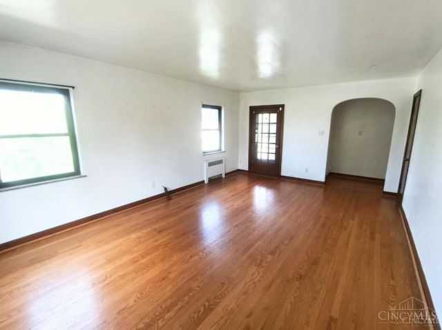 2449 Ferguson Road, Cincinnati, OH 45238
