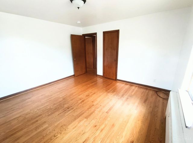 2449 Ferguson Road, Cincinnati, OH 45238