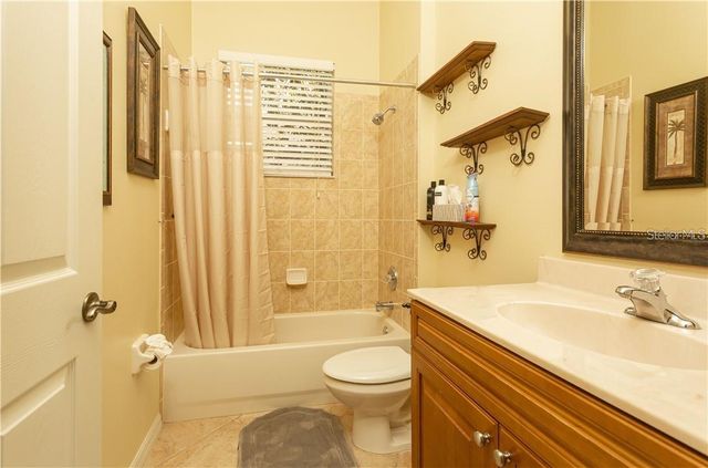 2362 CALEDONIAN STREET, Clermont, FL 34711